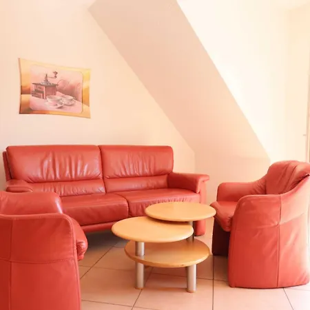 Roter Apartment Horumersiel